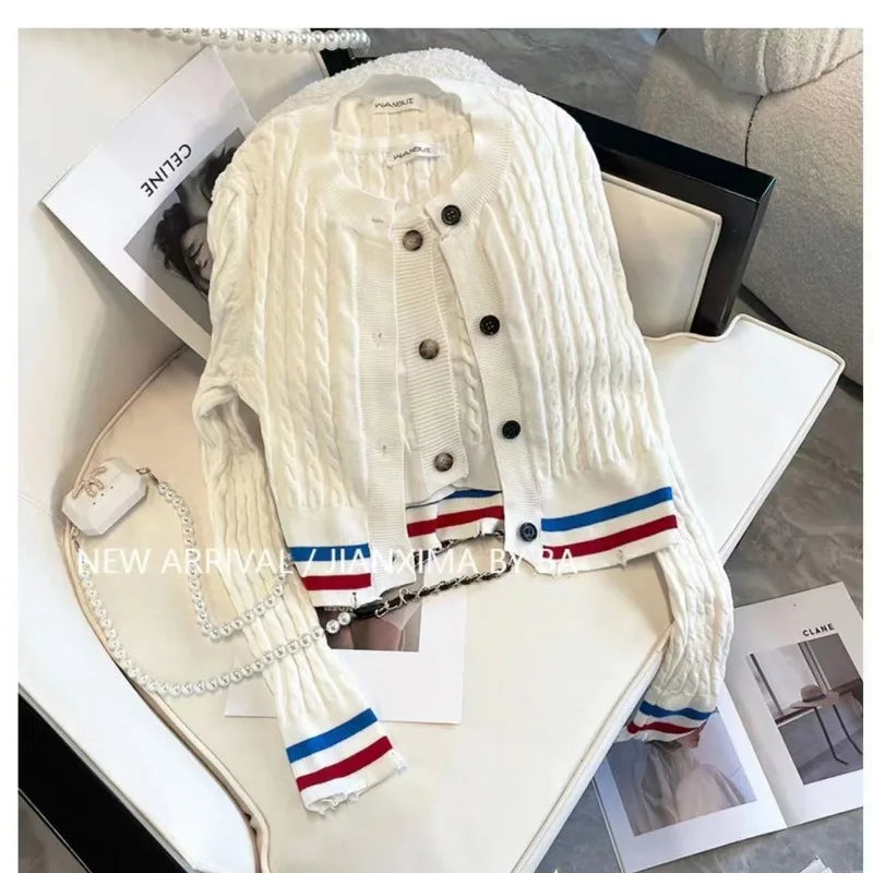 Se16b462c6e8e4659b08b0e9672af362cK